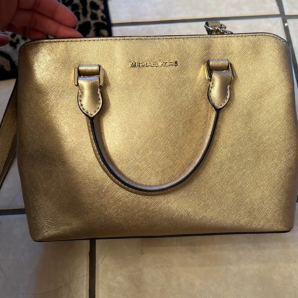 Used couple times MK gold satchel bag